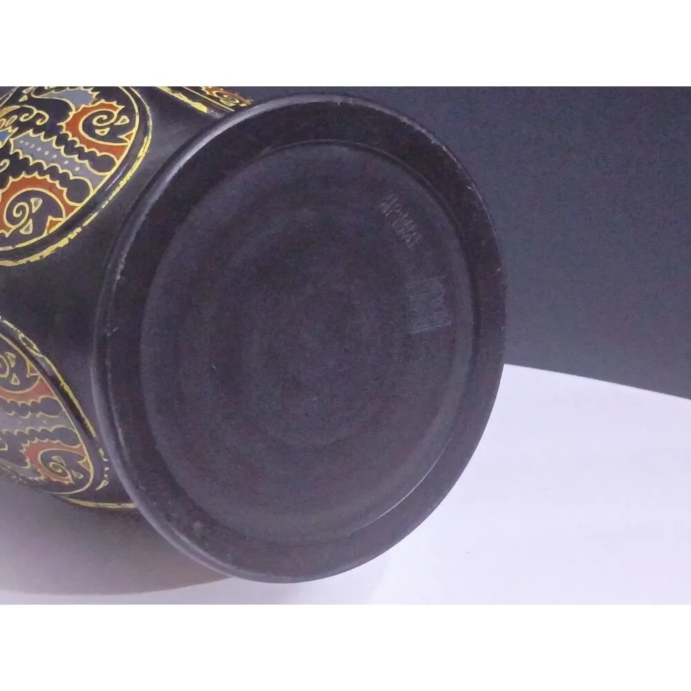 Ornate Japanese Resin  9.5